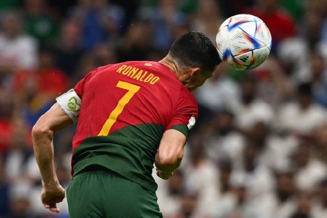 双方上赛季英超两回合较量，曼城先是客场0-1落败，随后主场4-1成功复仇。